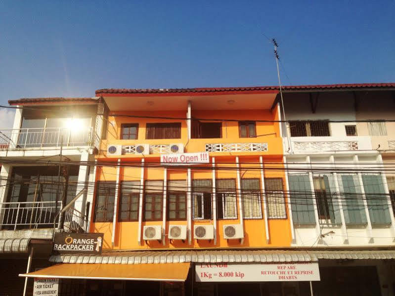 Orange Backpacker Hostel Vientiane Exterior foto